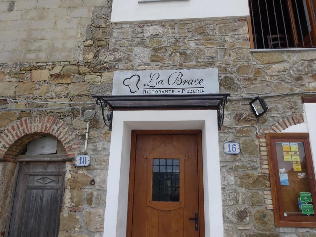 Hysnara Affittacamere Isnello Exterior photo